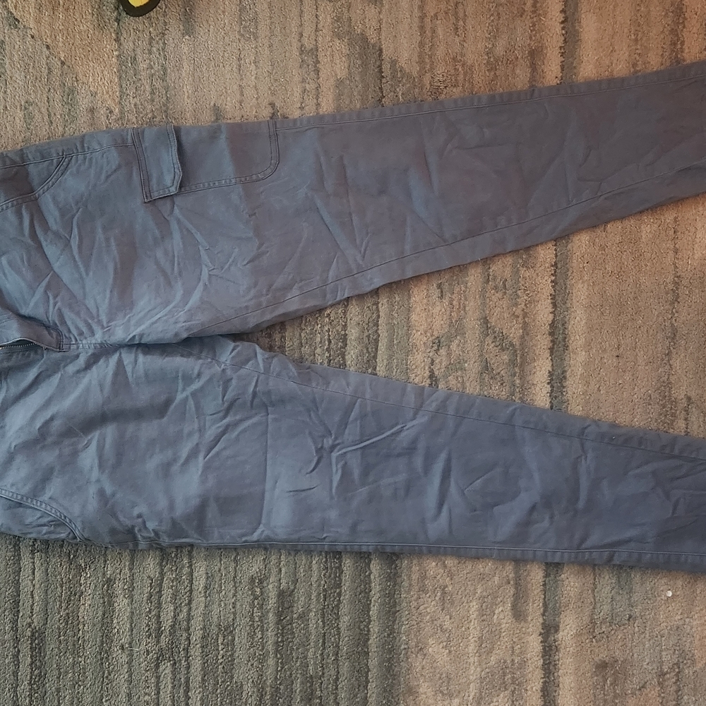 Ladies Mountain Hardware pants - Picture 2 of 3
